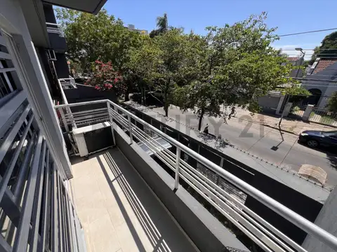 Monoambiente en Villa Ballester al frente