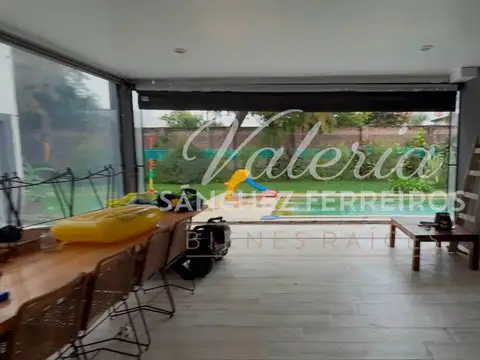 Casa en Venta con 7 cocheras
