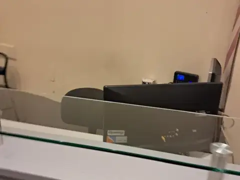 OFICINAS EN PLENO CENTRO CON DOS COCHERAS ACEPTA PERMUTA 