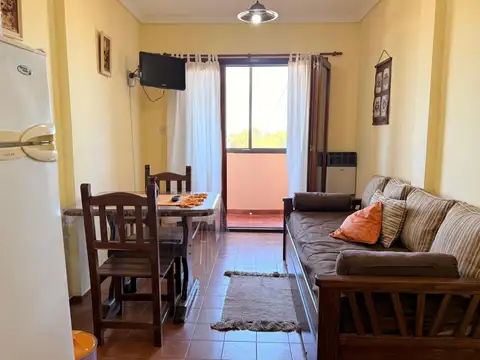 Departamento en Alquiler en San Bernardo Del Tuyu, $ 750.000