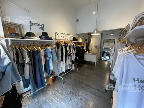 Exc. Local Comercial de 2,59x7,44m   Baño