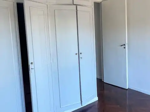 Departamento en Venta en Parque Centenario, USD 95.000