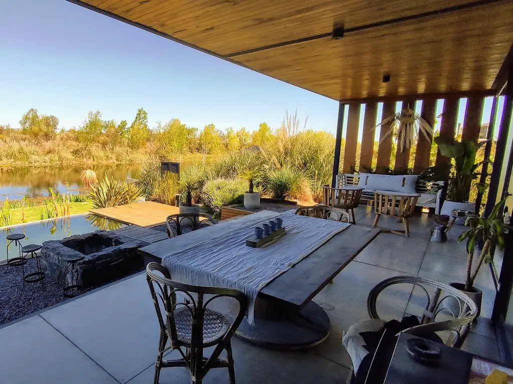 Casa en Venta en Puertos - Muelles