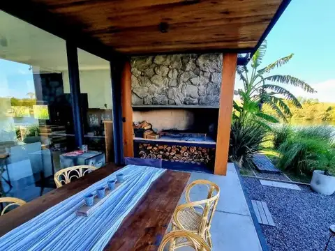 Casa en Venta con cochera