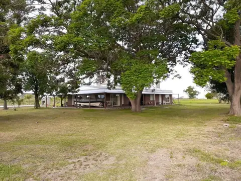 GRAN CAMPO CON CASA EN SAN JAVIER.