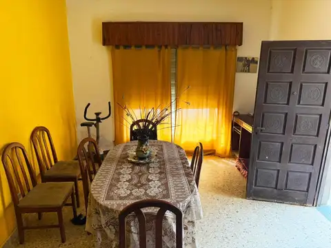 Depto Tipo Casa en Venta en Bernal Oeste, USD 52.900