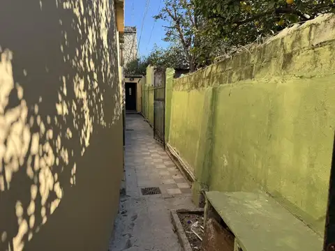 Venta PH Bernal Oeste, 3 Ambientes, 2 Dorm, 2 Baños