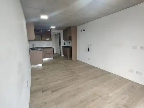 Departamento en Alquiler con 1 cochera