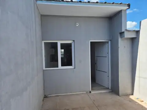 calle 12 de Octubre  95