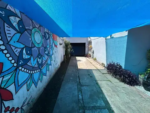 Casa 3 ambientes con 2 baños