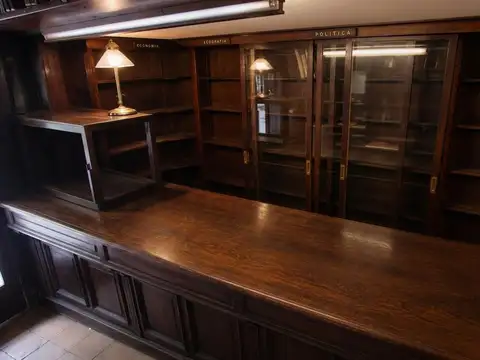 Local en Venta 96 años