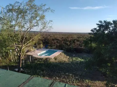 Casa 5 ambientes con 1 baño