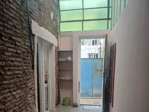 Bolívar 500- Departamento de 2 ambientes luminoso