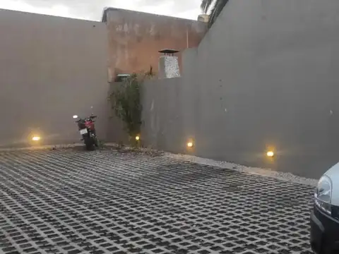 Cochera en Venta Descubierta