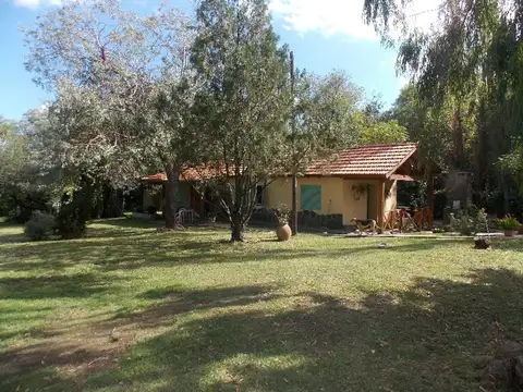 Casa antigua + chalet  en venta Merlo , San Luis