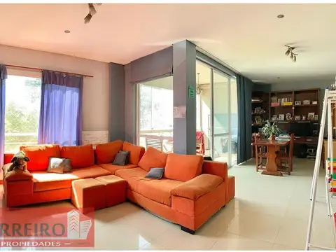 VENTA DE 4 AMBIENTES DE 150 MTS2 EN PUNTO LACAR