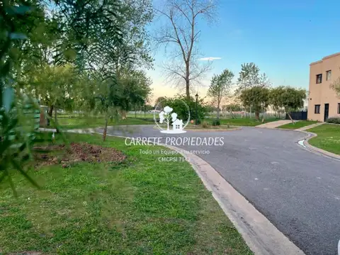 Terreno / Lote en venta con ubicación interna. Barrio San Ramon. Pilar del Este 100