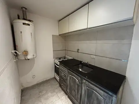 Depto Tipo Casa en Alquiler en Parque Avellaneda, $ 440.000