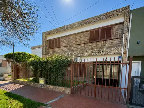 Casa en Granadero Baigorria