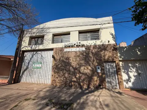 Amplio galpón en alquiler, ideal para distintos rubros