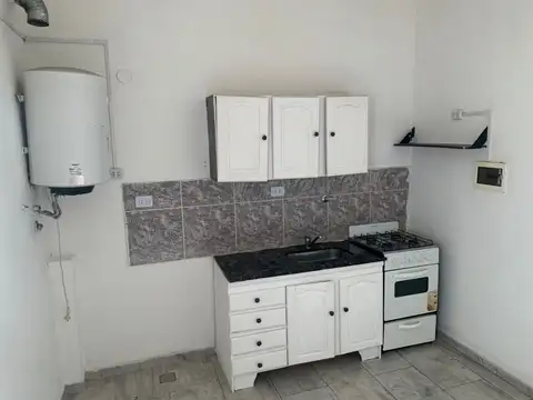 Depto Tipo Casa 3 ambientes con 1 baño
