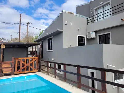 TRES DPTOS CON PISCINA A 500 MTS CENTRO COSQUIN 
