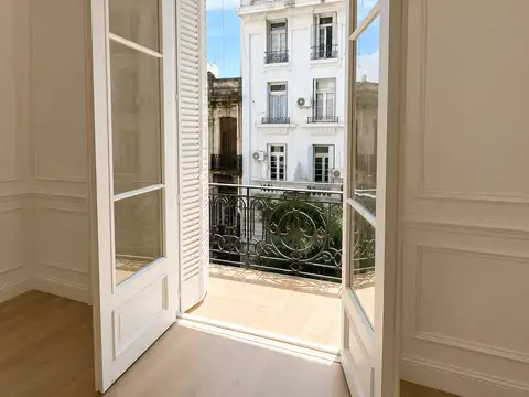 Departamento en Venta de 4 dormitorios