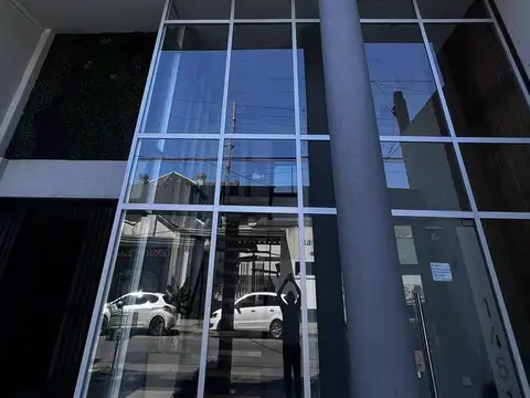 Moderno Monoambiente en centro de Banfield! 3°A