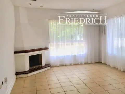 Casa en Alquiler en Haras Maria Elena, USD 1.500