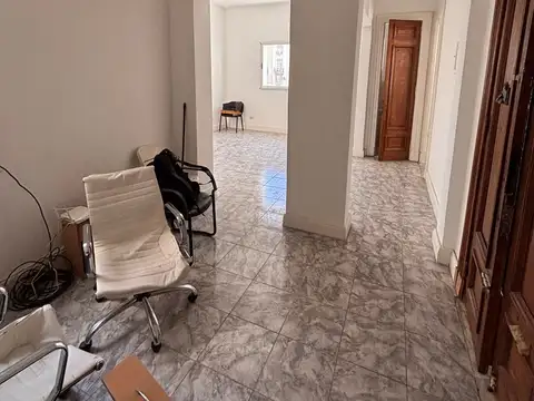 Departamento 4 ambientes con 3 baños
