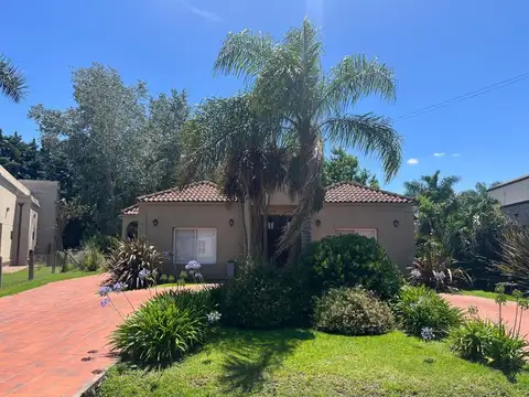 Casa en Venta en Club De Campo Las Perdices, USD 140.000