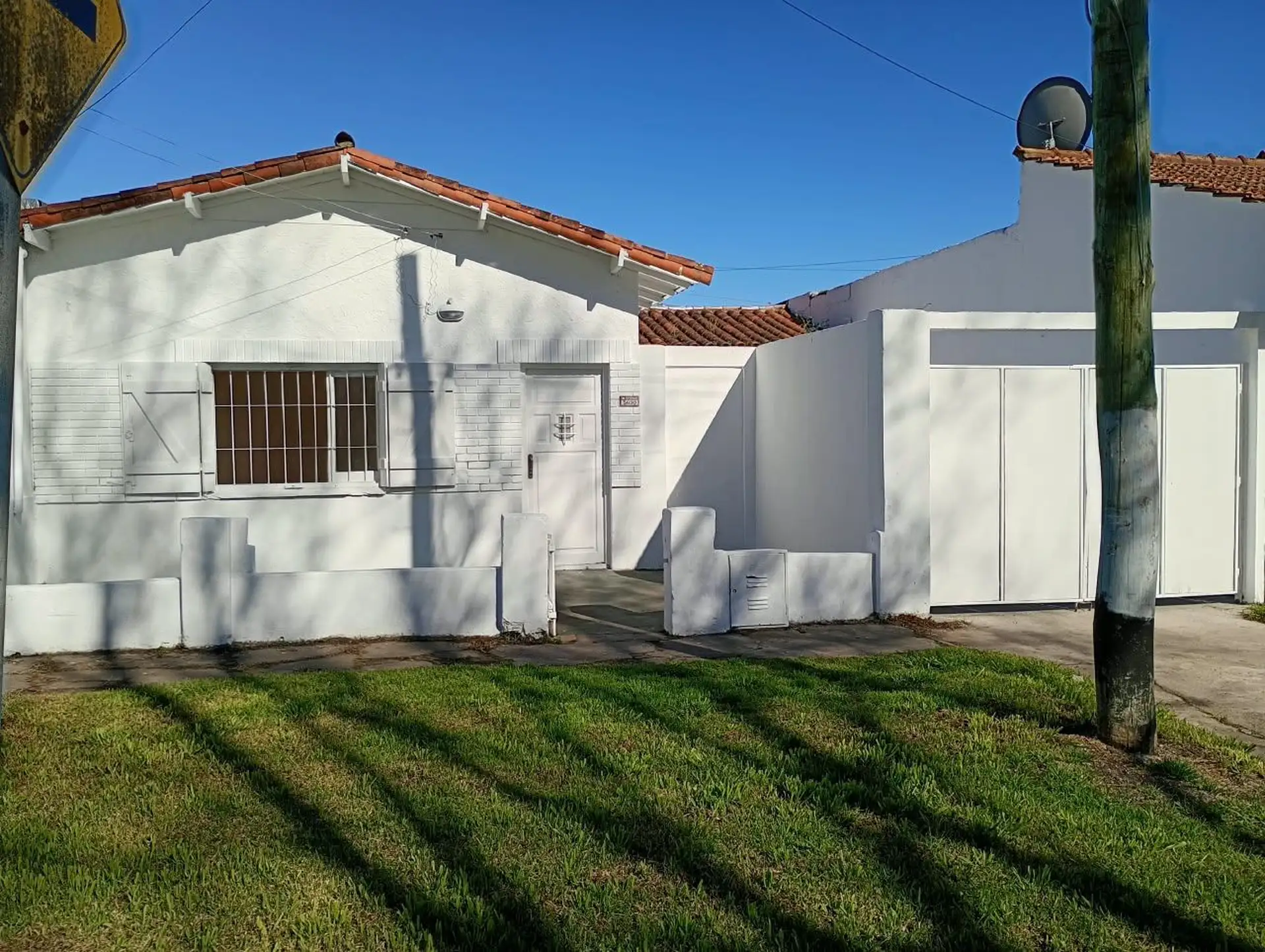 Casa de 3 Amb. Barrio Las Avenidas