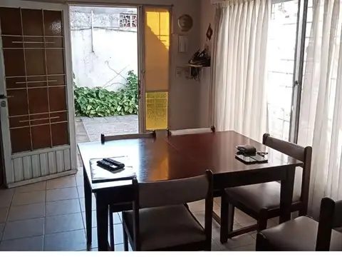 Depto Tipo Casa en Venta de 1 dormitorio