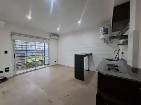 DEPARTAMENTO 2 AMBIENTES C/BALCON