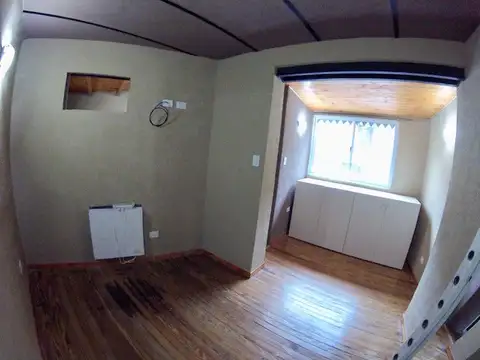 Depto Tipo Casa en Alquiler de 1 dormitorio