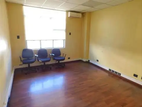 Oficina en Venta en Monserrat, USD 160.000