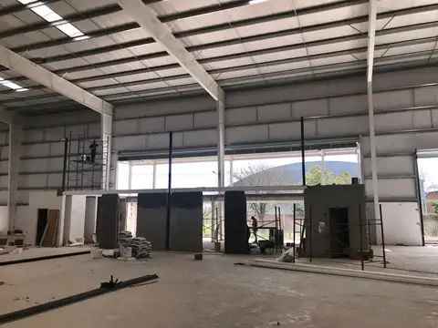 Galpon en Venta 90  mts Fondo