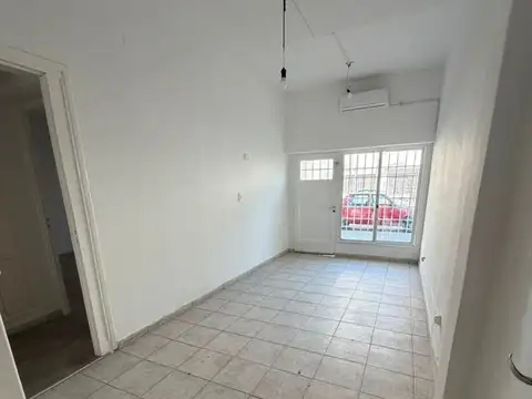 Oficina en Alquiler en Mendoza, $ 700.000