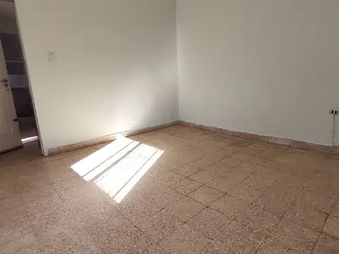 Depto Tipo Casa en Venta en Bella Vista, USD 42.000