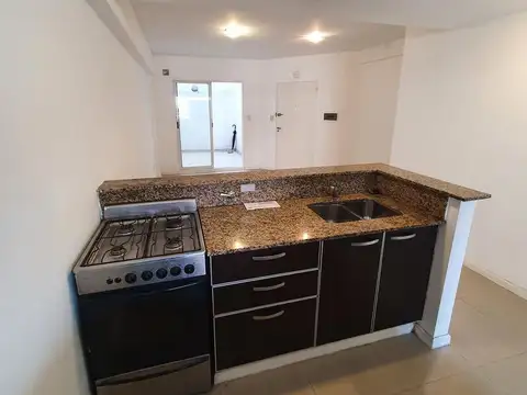 Departamento en Alquiler con 1 cochera