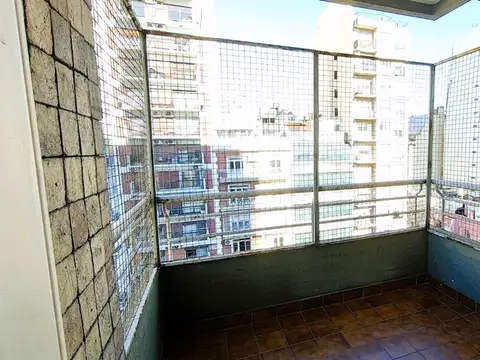 Departamento 6 ambientes con 3 baños