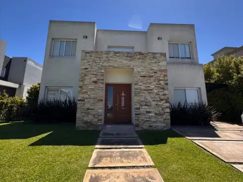 Boulevard Los Castaños 300