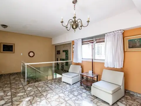 Depto Tipo Casa en Venta de 6 dormitorios