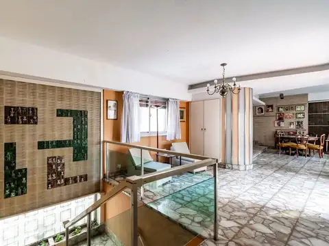 Depto Tipo Casa en Venta de 7 ambientes