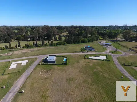 Terreno en venta - 620mts2 totales - Zarate Golf Park
