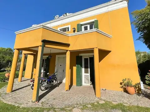 Casa en Venta, 1665 mts de Lote