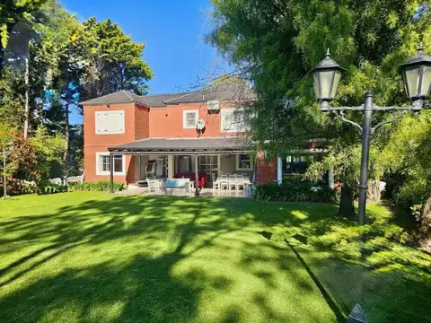 Casa en Venta de 5 dormitorios