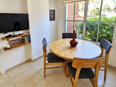 Casa 6 ambientes con 3 baños