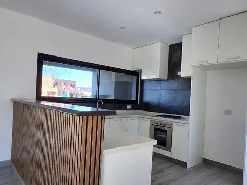 Casa en Alquiler al Noreste