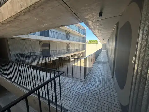 VENTA - Departamento de 1 dormitorio. Refineria, Rosario.